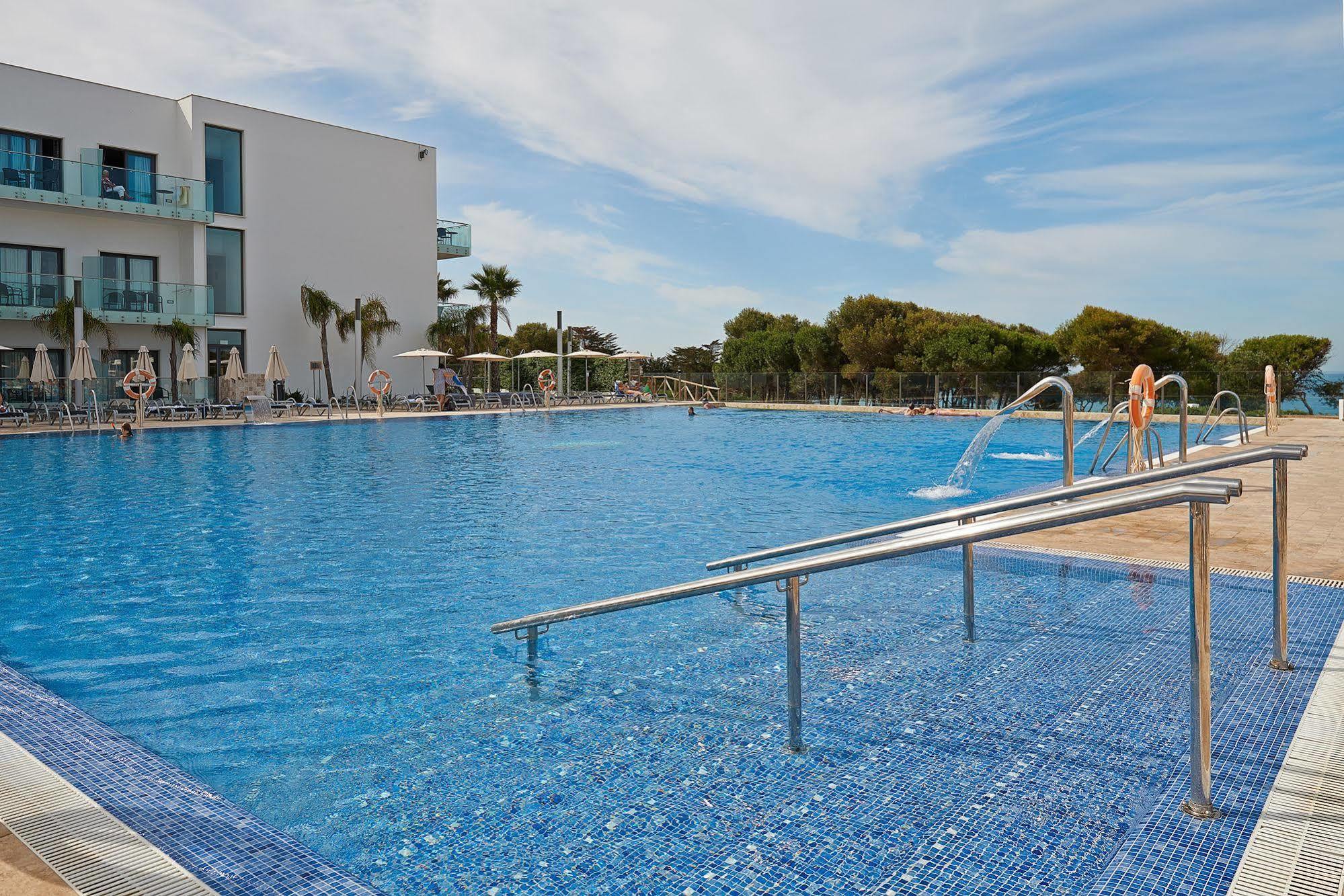 Hipotels Gran Conil 4*